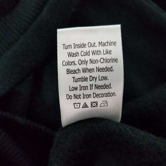 Disney Lion King Womens Small Black Crop Pullover Sweatshirt Cotton Poly Blend - Picture 5 of 8